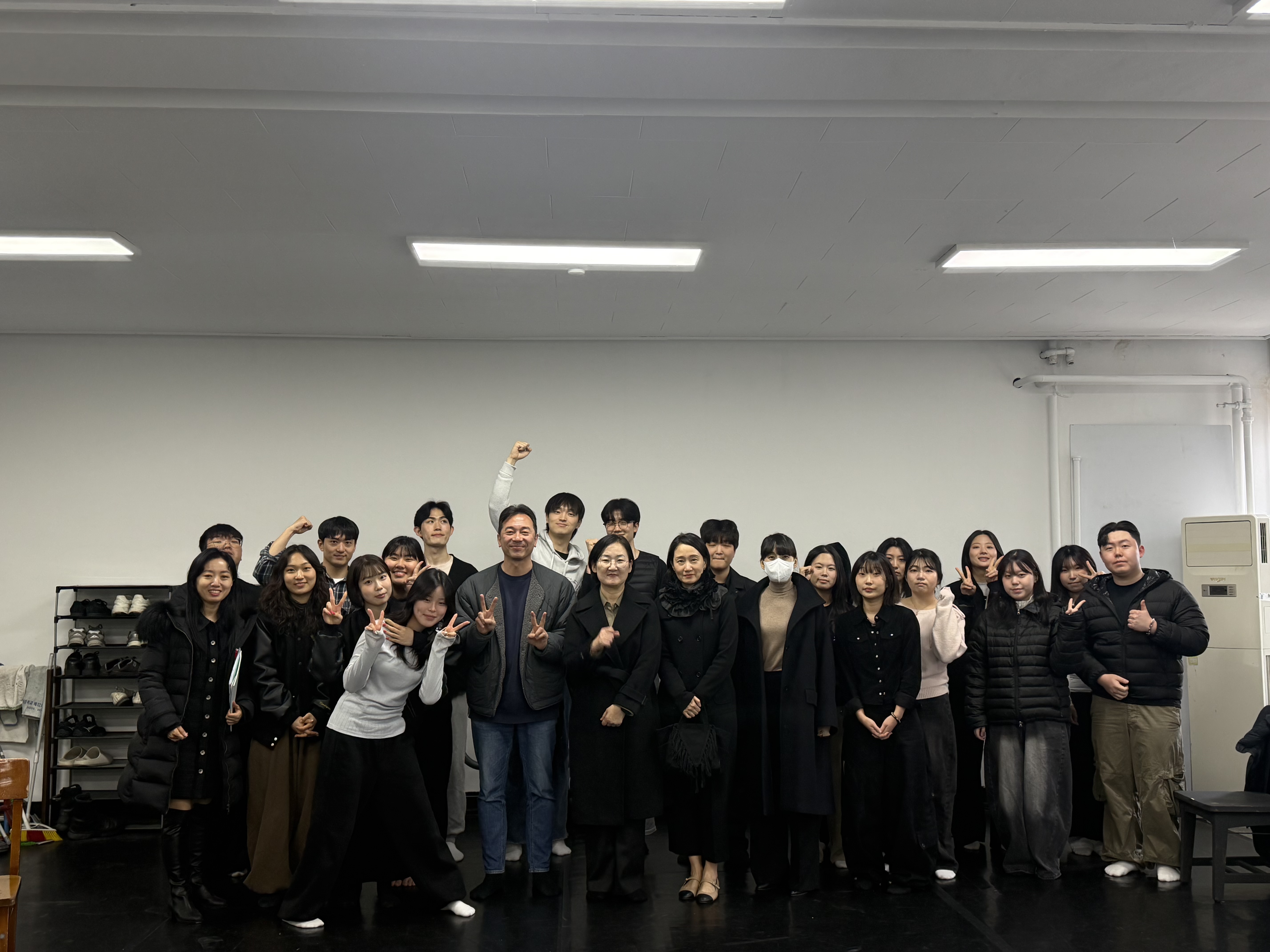 청소년융복합예술교육전공 트랙 개설(주관학과 : 연극학과) 1번째 파일 - 자세한 내용은 본문 참조